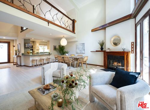 4-2811 Arizona Pl, Santa Monica, CA, 90404 | Card Image
