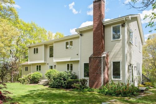 9 Arrowhead Ln, Franklin, MA, 02038-3602 | Card Image