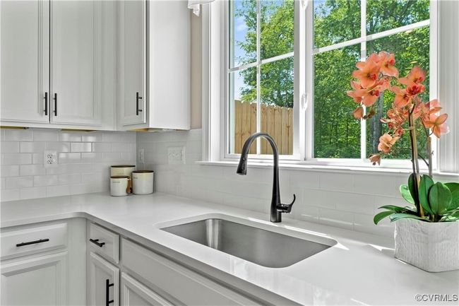 331 Brae Haven Dr, Townhouse with 3 bedrooms, 3 bathrooms and null parking in Glen Allen VA | Image 13