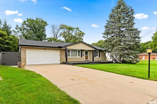 1822 S Timber Ct, Peoria, IL, 61607-1350 | Card Image