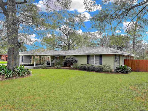 8236 Thurman Dr, Baton Rouge, LA, 70806-7755 | Card Image