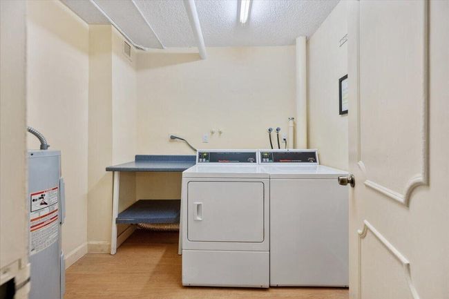 APT-402 - 4505 S Ocean Blvd, Condo with 2 bedrooms, 2 bathrooms and null parking in Highland Beach FL | Image 20