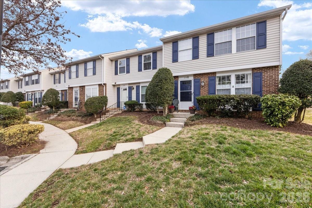 Residential in Pineville 4