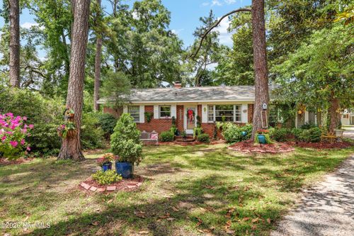 6323 Wrightsville Ave, Wilmington, NC, 28403-3818 | Card Image