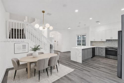 4253 Sw 124th Ter, Miramar, FL, 33027-6010 | Card Image