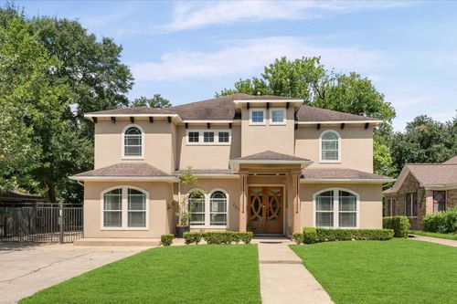 2012 Forest Hill Blvd, Houston, TX, 77023-2518 | Card Image