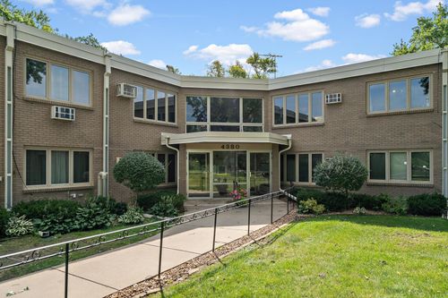 214-4380 Brookside Ct, Edina, MN, 55436-1437 | Card Image