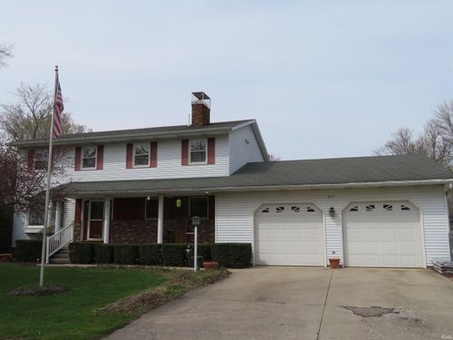 211 W Section St, Milford, IN, 46542-9458 | Card Image
