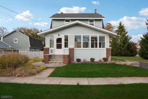 63 William St, Lincoln Park, NJ, 07035-1134 | Card Image