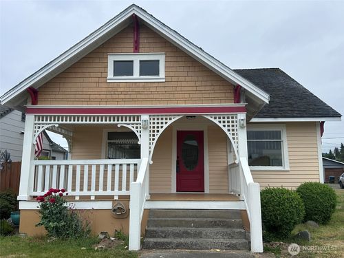 534 W 5th St, Port Angeles, WA, 98362-2225 | Card Image