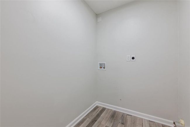 3349 Old Atlanta Rd, House other with 3 bedrooms, 2 bathrooms and 2 parking in Suwanee GA | Image 44
