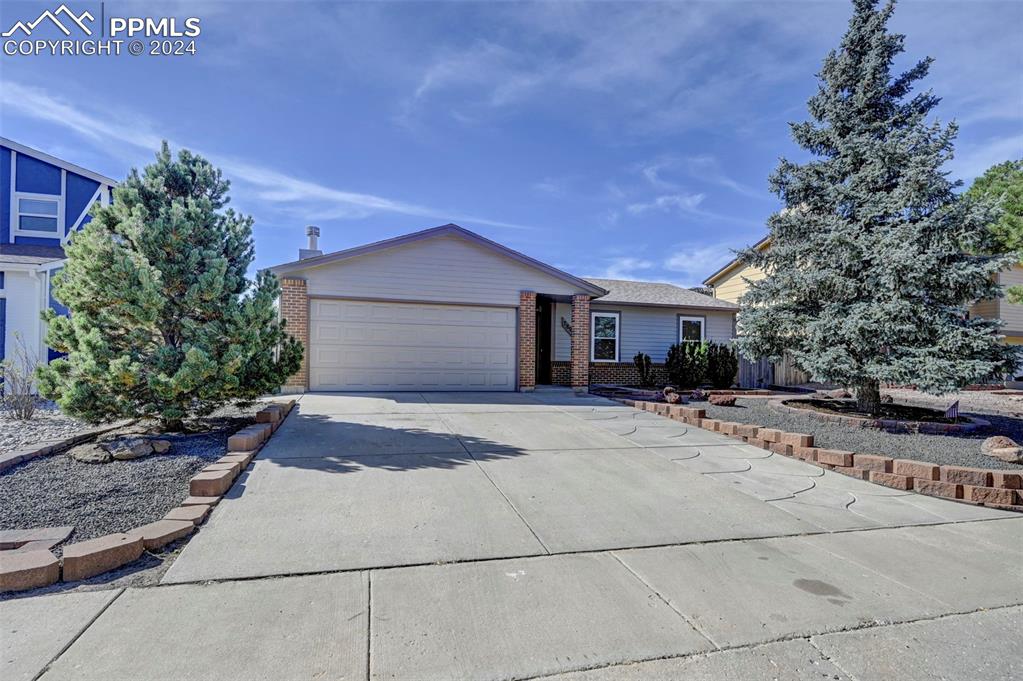 Beltana Dr, Colorado Springs, CO 80920