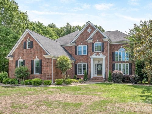 9205 Belmont Ln, Marvin, NC, 28173-6517 | Card Image