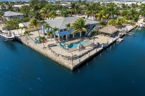 10980 3rd Avenue Gulf, Marathon, FL, 33050-3029 | Card Image