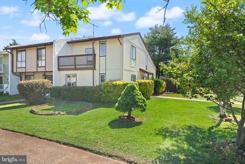 142 N Cottage Rd, STERLING, VA, 20164-1329 | Card Image