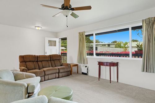 64-5122 Kalake St, Kamuela, HI, 96743-8200 | Card Image
