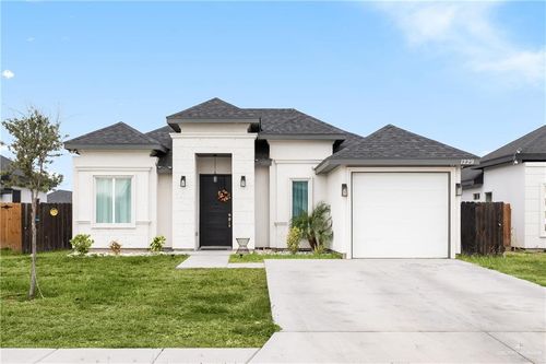 1229 W Franklin Ave, Alton, TX, 78573-1919 | Card Image