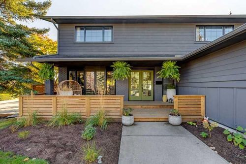 128 Oakside Bay Sw, Calgary, AB, T2V4P2 | Card Image