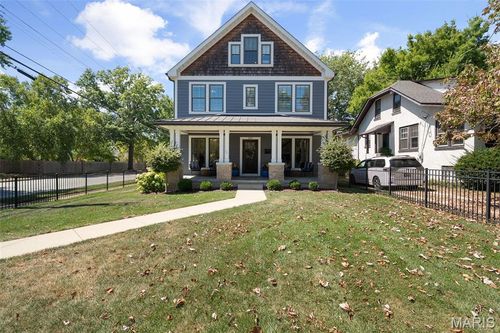 489 S Clay Ave, Kirkwood, MO, 63122-5807 | Card Image