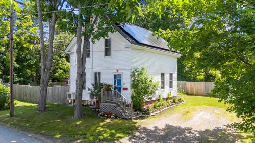 7 Autumn St, Lisbon, ME, 04252-1818 | Card Image