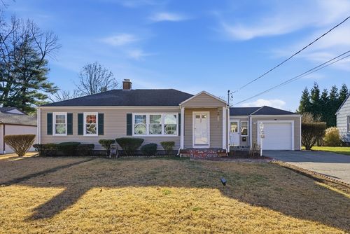 43 Houston Rd, West Springfield, MA, 01089-2939 | Card Image