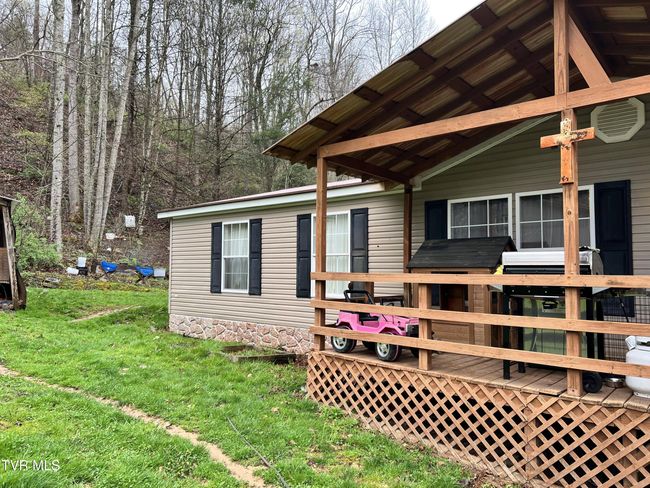 9536 Mcfall Fork Rd, House other with 3 bedrooms, 2 bathrooms and null parking in Pound VA | Image 41