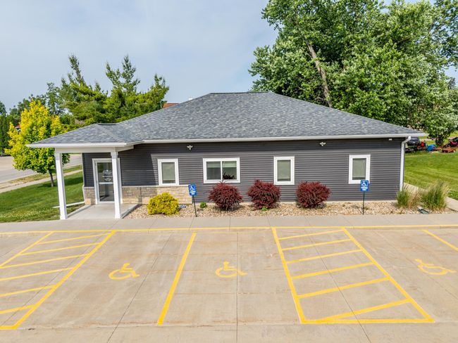 131 Main St Nw, Home with 0 bedrooms, 0 bathrooms and null parking in Shellsburg IA | Image 5