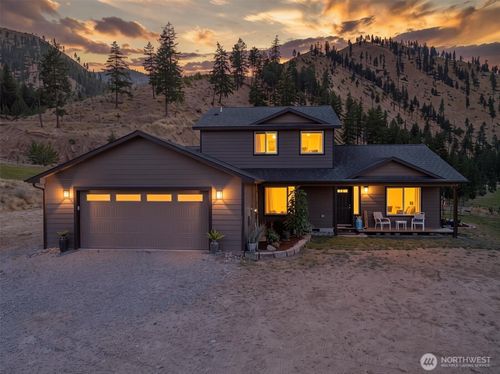 67 Dinkelman Ln, Entiat, WA, 98822-9813 | Card Image