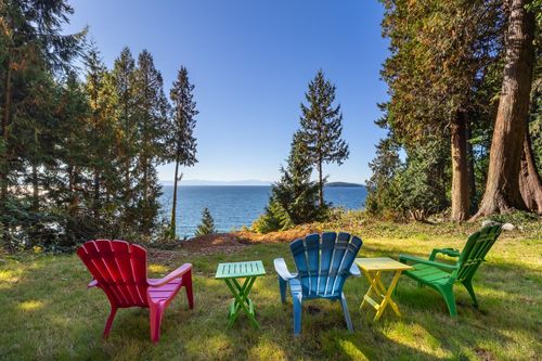 5069 Sunshine Coast Highway, Sechelt, BC, V7Z0B6 | Card Image
