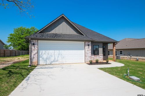 216 Nolan Farms Dr, Winona, TX, 75792-4901 | Card Image