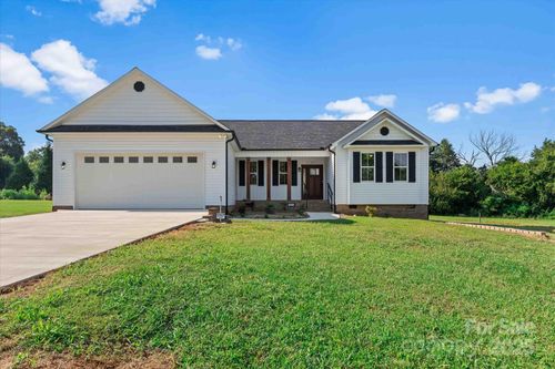 113 Cheval Trl, Cleveland, NC, 27013-8296 | Card Image