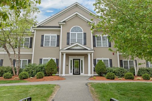 5-17 Roundabout Way, Manchester, NH, 03102-8442 | Card Image