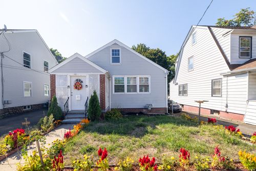 54 Arch St, Hamden, CT, 06514-5006 | Card Image