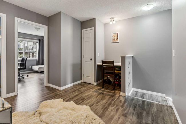 48 Hidden Creek Rise Nw, Home with 3 bedrooms, 2 bathrooms and 2 parking in Calgary AB | Image 17