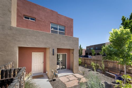 7151 Plaza Central, Santa Fe, NM, 87507-3695 | Card Image