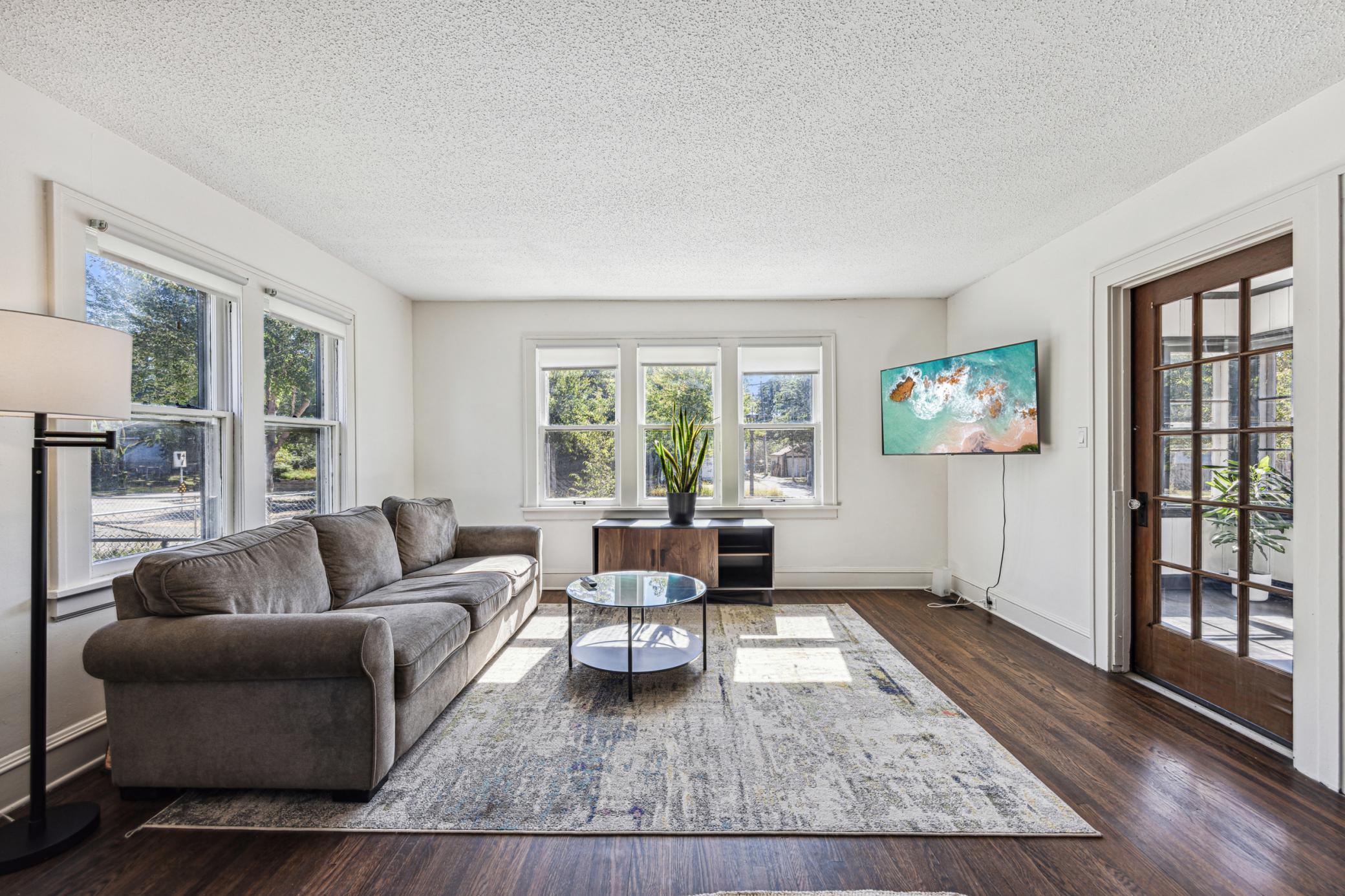 Lowry Ave, Minneapolis, MN 55411