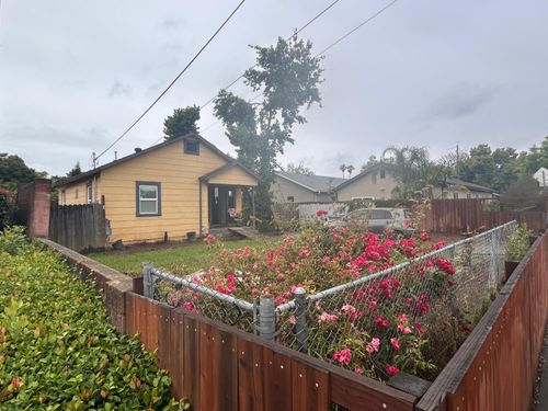 3990 14th Avenue, Sacramento, CA, 95820 | Card Image