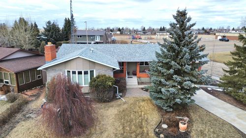 609 Kennedy Pl, Hanna, AB, T0J1P0 | Card Image