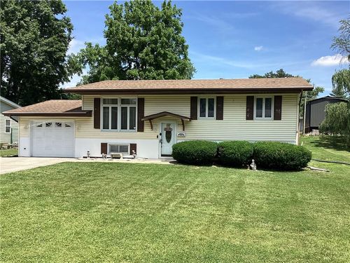 1008 E Grove Pl, Effingham, IL, 62401 | Card Image