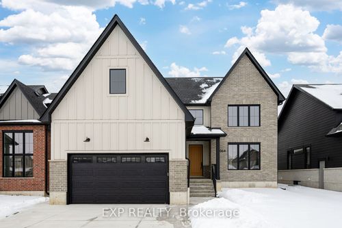 2064 Wickerson Rd, London, ON, N6K5C4 | Card Image