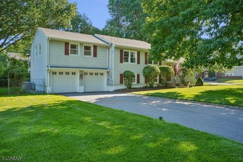 2 Knapp Ave, Florham Park, NJ, 07932-2580 | Card Image