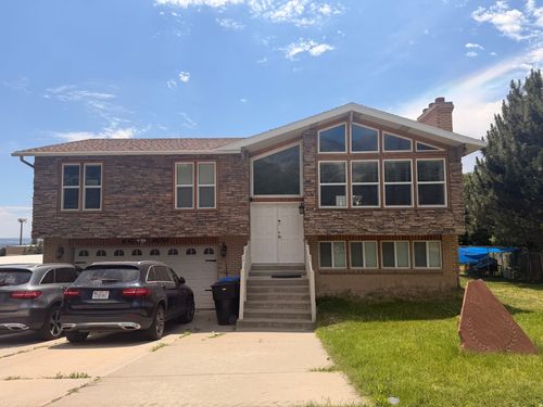 647 E 3050 N, North Ogden, UT, 84414-2052 | Card Image