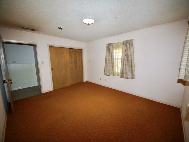 1441 Brazos St, House other with 3 bedrooms, 2 bathrooms and null parking in Graham TX | Image 15