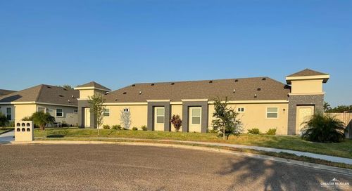 4-1040 N English Avenue, Edinburg, TX, 78541 | Card Image