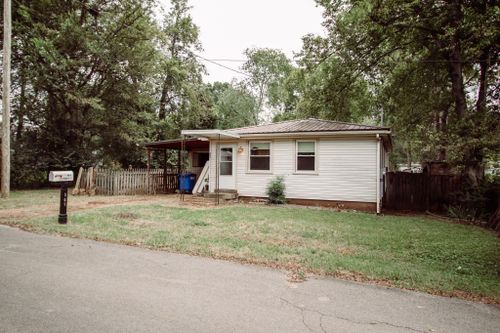 203 Summer St, Mount Pleasant, TN, 38474 | Card Image