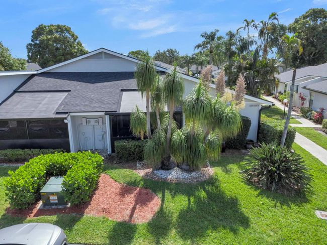 4389 Willow Pond Cir, Condo with 2 bedrooms, 2 bathrooms and null parking in West Palm Beach FL | Image 47
