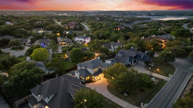 511 Hurst Creek Rd, House other with 5 bedrooms, 4 bathrooms and 6 parking in Lakeway TX | Image 7
