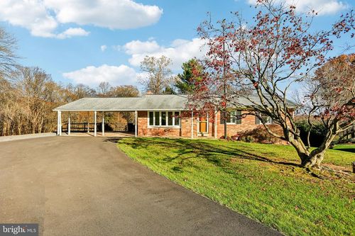 21 Garfield Ct, Gaithersburg, MD, 20882-3003 | Card Image