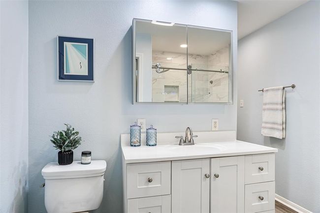 Primary bathroom | Image 25
