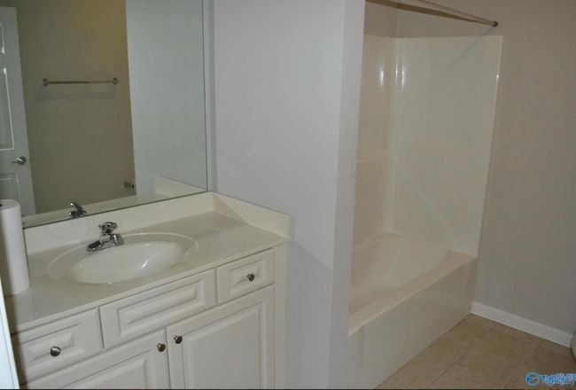 14 - 14 Moore Farm Cir Nw, Condo with 3 bedrooms, 2 bathrooms and null parking in Huntsville AL | Image 9